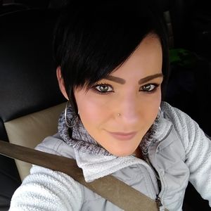 Meet your Posher, Jules